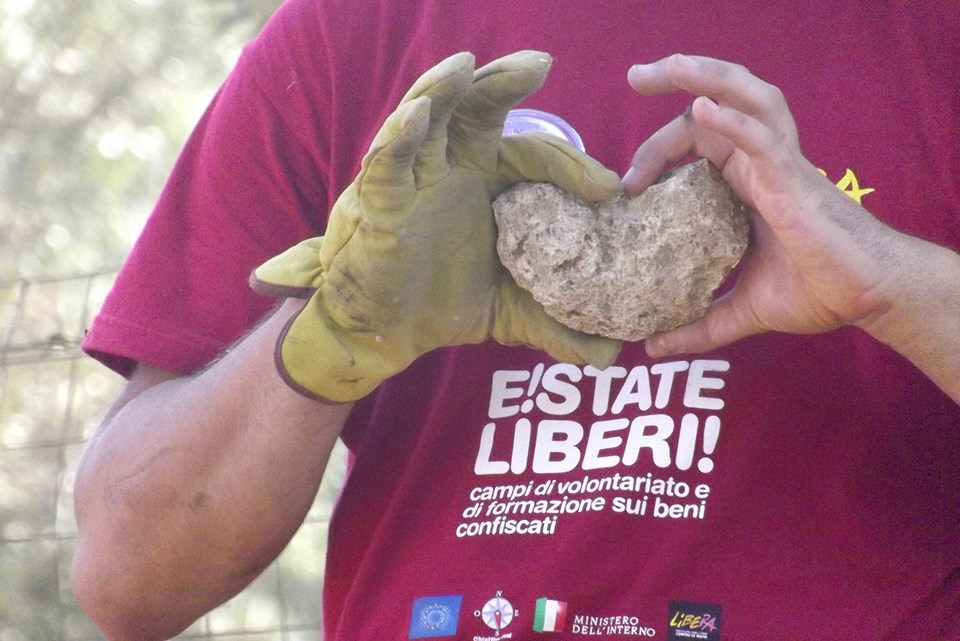 #perilbeneditutti! Da beni confiscati a beni comuni